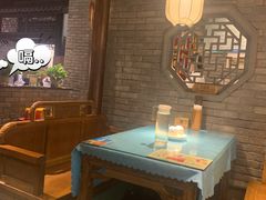 -张氏宽窄巷成都菜(澳德乐店)