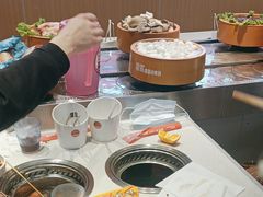-龍歌自助小火锅(市北CBD万达店)