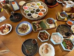 -包整·丝娃娃(一览甲秀楼风景店)