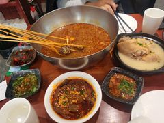 成都冷锅串串香-付小姐在成都(中山公园店)