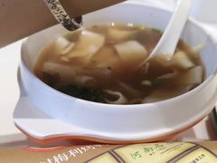 -梅利汴京烤鸭•开封豫菜地标店(东大街店)