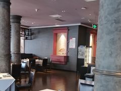 -八府香鸭·啫啫煲(华山路店)