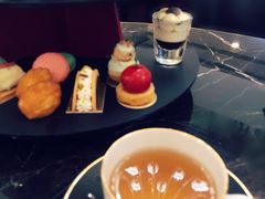 -Salon de The de Joel Robuchon(外滩18号店)
