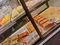 面包甜点陈列柜-奈雪的茶(时代天街店)