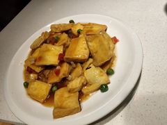 闫府第一福-闫府私房菜·百年鲁菜(恒隆店)
