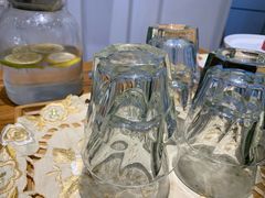 -燕庭·纯燕窝·甜品下午茶(南京西路店)