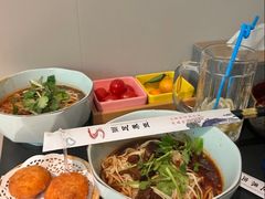 -尚足影院式足疗·住宿·美食(解放碑店)