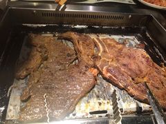 -阪尚皇·原切牛排·烤肉火锅自助(北京路店)