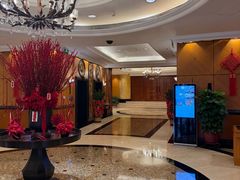 -深圳富苑皇冠假日套房酒店