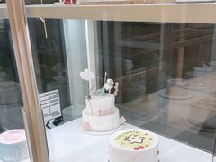 -焙丽拾光(麦凯乐直营店)