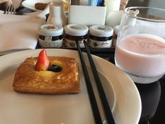 -广州天河希尔顿酒店