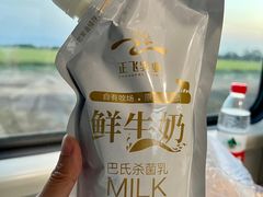 -正飞鲜奶(南湖一期店)