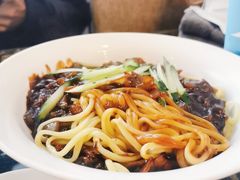 炸酱面-桃园中华料理炸酱面(燕儿岛路店)