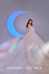 -雪中彩影婚纱摄影·微光艺术中心