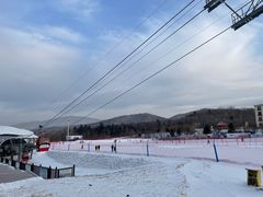 -亚布力新体委滑雪场