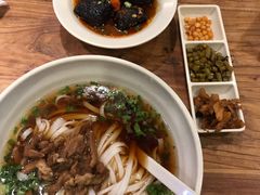 原汤肉丝粉-湘人龙记老长沙米粉(鸟巢店)