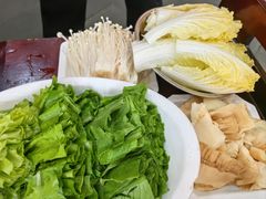 -老来福·非遗酸汤兔(凯旋路店)