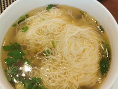 手工龙须面-白天鹅宾馆·流浮阁咖啡厅