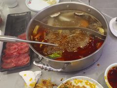 -宴全牛粤来越牛潮汕鲜牛肉火锅(海州万达广场店)