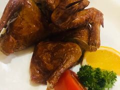 招牌红烧乳鸽-太平馆西餐厅(北京路店)