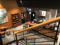 -星巴克(武汉金色港湾店)