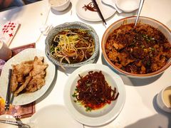 -红樱桃·欢乐餐厅(太原里店)
