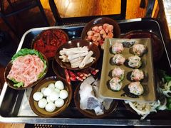 -周幺妹重庆老火锅(银泰城总店)