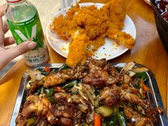 -鸿顺老铁锅美蛙鱼府(解放碑店)