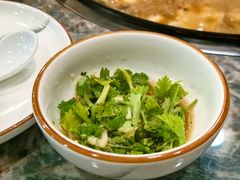 -三里屯土灶炖公鸡地锅鸡(江东店)