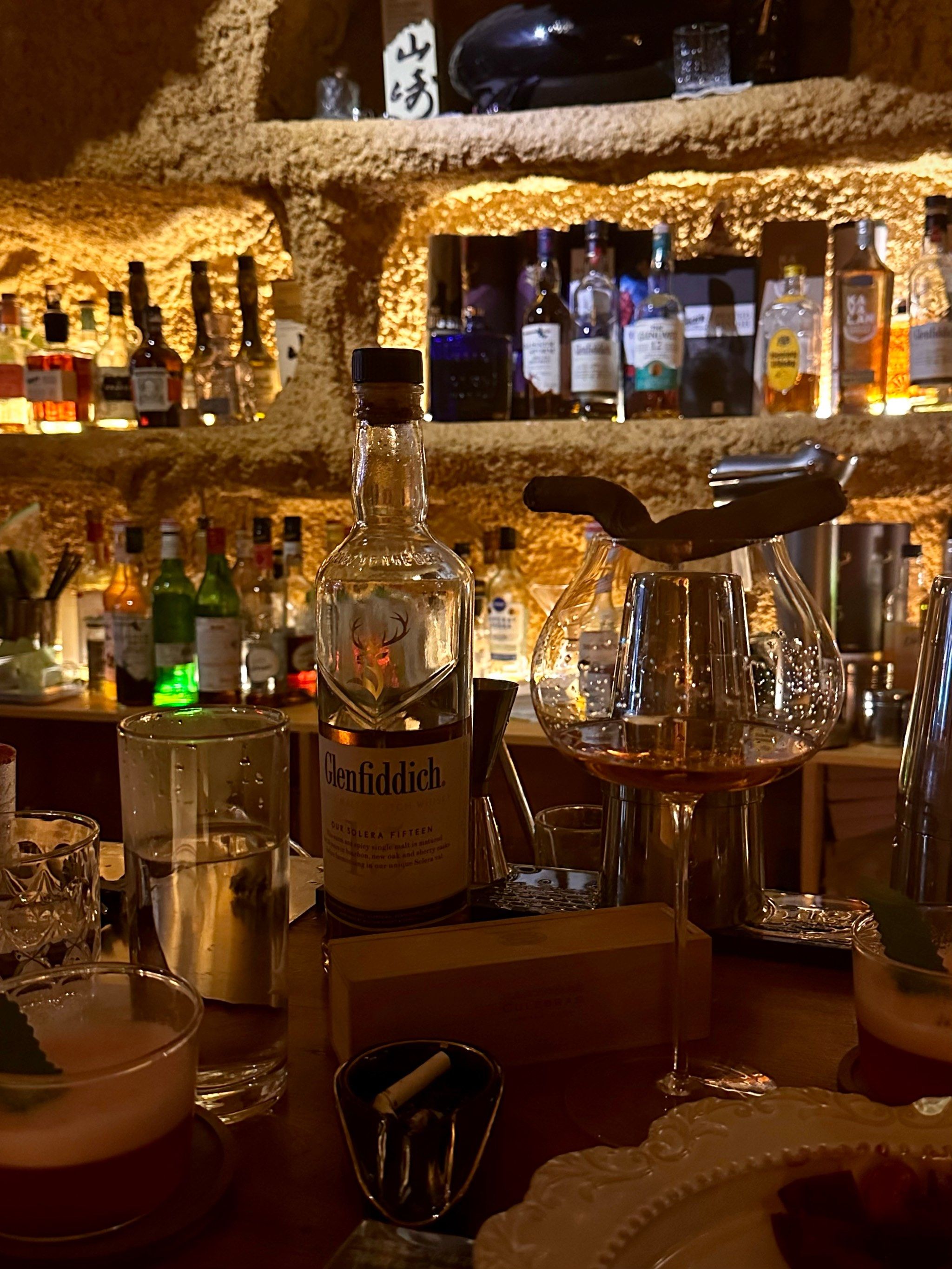 哈尔滨,可以抽雪茄的酒吧