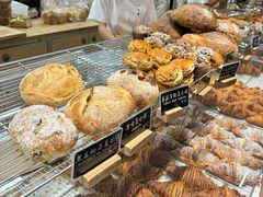 -麦田工坊(月湖店)