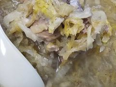 酸菜炖排骨-庄稼院