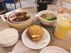 -茶港·点心·啫啫煲(范湖万达广场店)