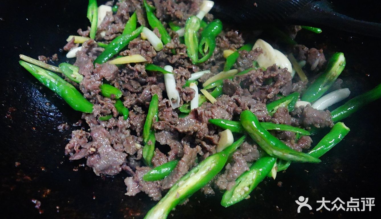 超极下饭好吃的辣椒炒牛肉丝