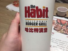 -The Habit Burger Grill 哈比特汉堡(爱琴海店)