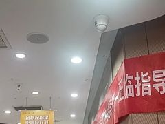 -咿呀口腔(光谷分院)