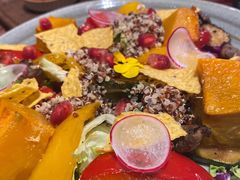 烤南瓜藜麦沙拉-La Terre乐田(万象城店)