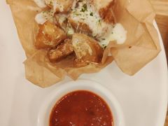 -城市大道红炉披萨烘焙坊