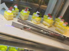 -金滏山烤肉·海鲜·火锅自助餐厅(襄阳万达店)