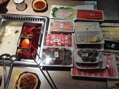 -野妹经典火锅(江夏中百店)