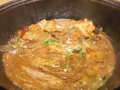 -万里闯关东铁锅炖菜馆(高新旗舰店)