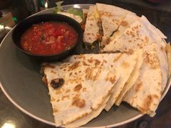 辣墨西哥牛肉饼-萨尔瓦多Salvador's