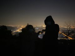 -鬼笑石后山停车场