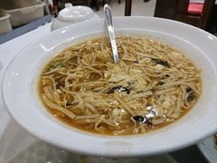 酸辣汤42元-东兴楼饭庄(六里桥店)