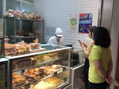 面包甜点陈列柜-白玉兰食品(甜云店)