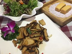 -邓丽君音乐主题餐厅