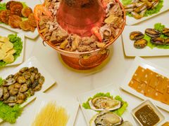 -鑫渔港海鲜本地菜·山海关浑锅(东戴河店)