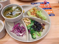 -素满香·全民食养自助(长宁龙之梦店)