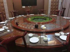 包厢-煲仔王海鲜酒家