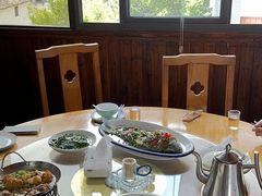 -芦茨金富饭庄·25年老字号·专做稻草鸡